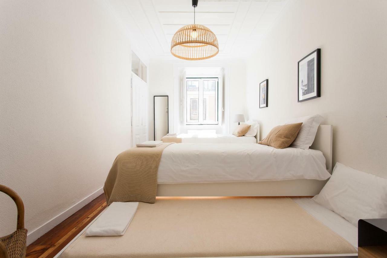 Camoes By Central Hill Apartments ลิสบอน ภายนอก รูปภาพ