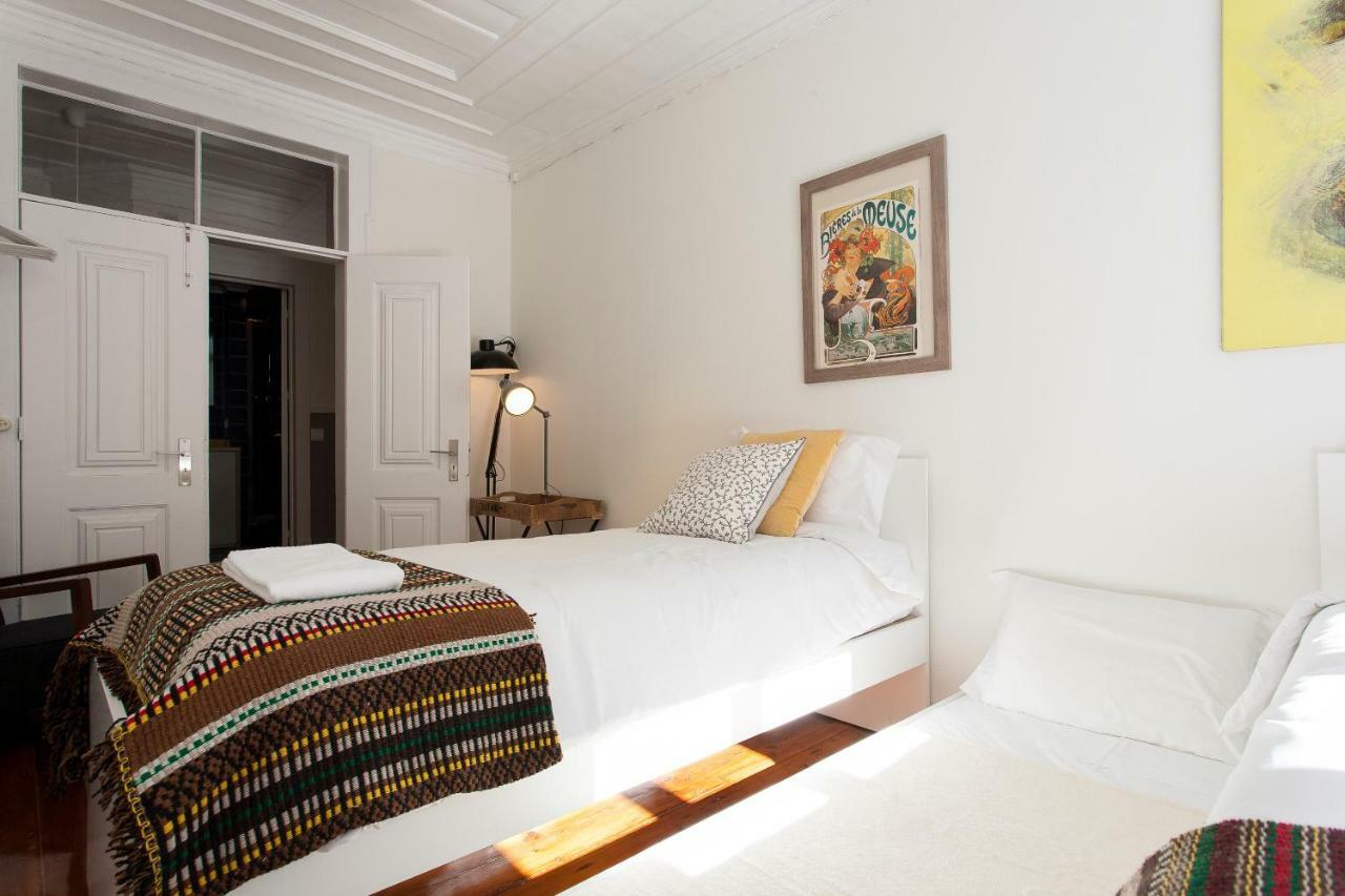 Camoes By Central Hill Apartments ลิสบอน ภายนอก รูปภาพ