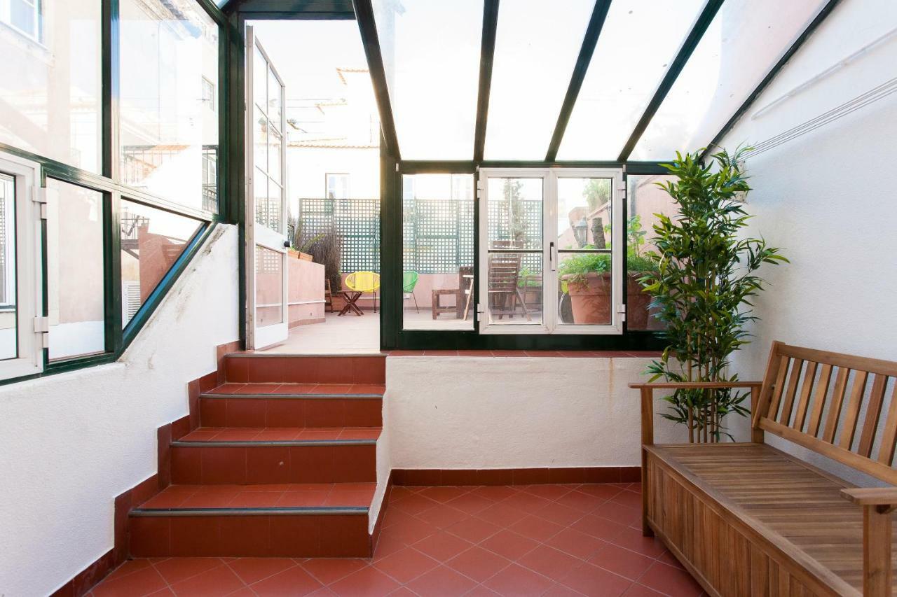 Camoes By Central Hill Apartments ลิสบอน ภายนอก รูปภาพ