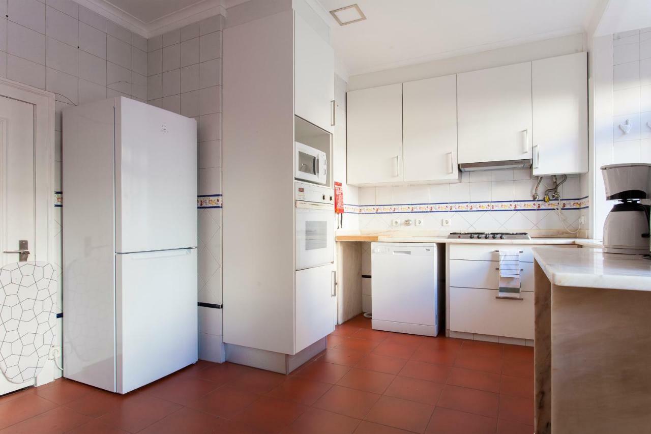 Camoes By Central Hill Apartments ลิสบอน ภายนอก รูปภาพ